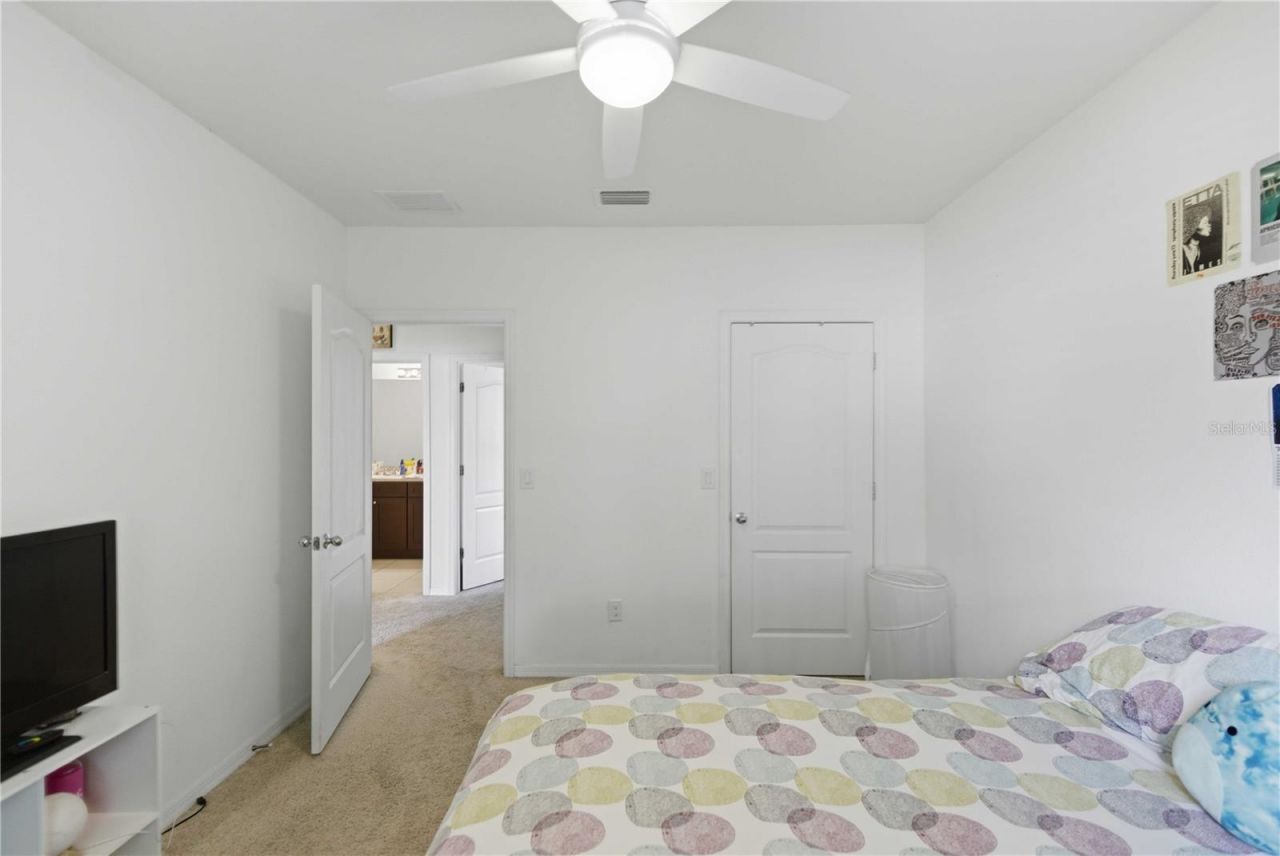 6824 SW 64th Terrace , Ocala, FL 34476 Photo