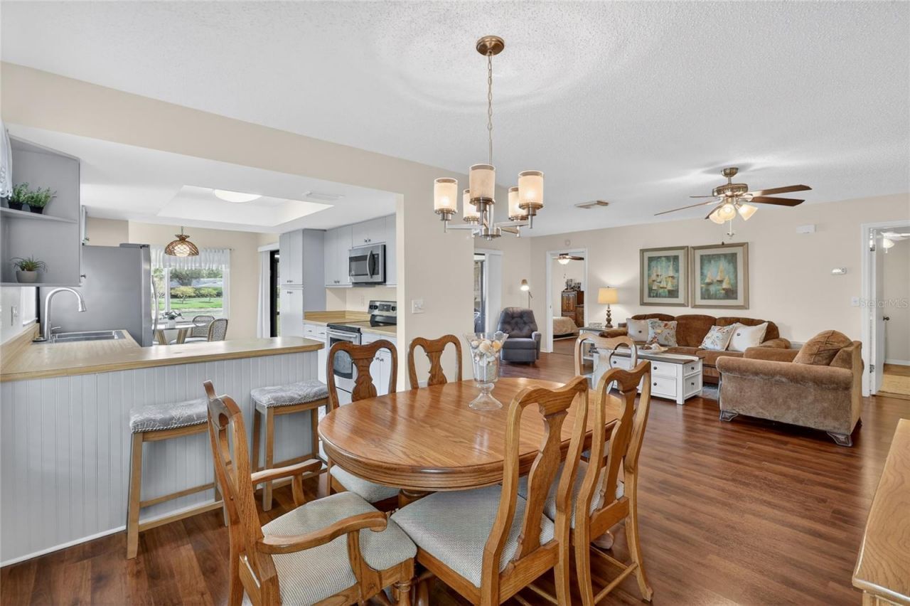 2106 Harringay Street , Unit 451, Sun City Center, FL 33573 Photo