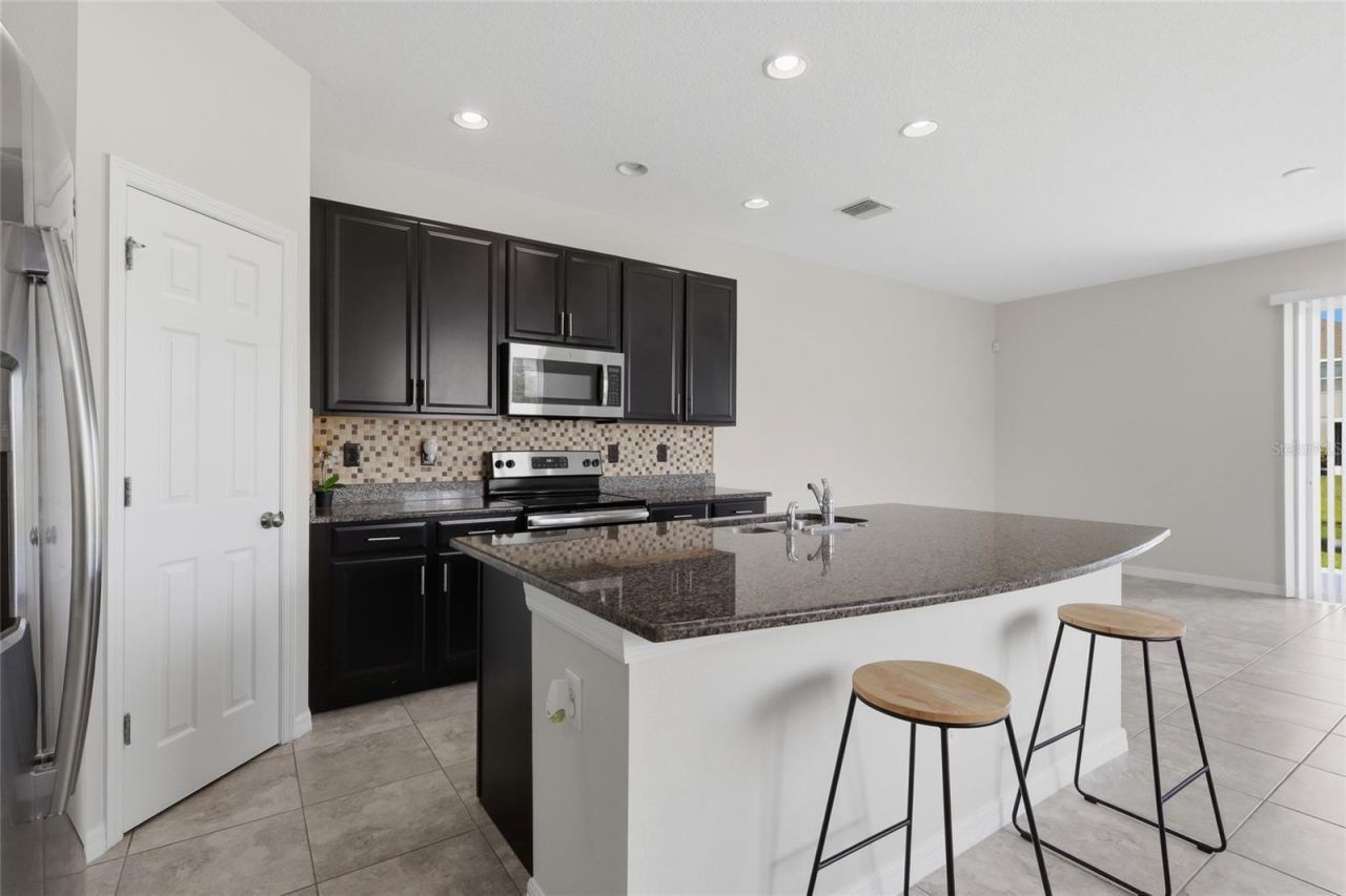 7005 Grand Elm Drive , Riverview, FL 33578 Photo