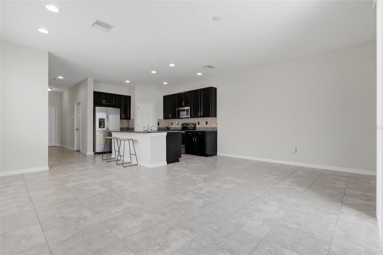 7005 Grand Elm Drive , Riverview, FL 33578 Photo
