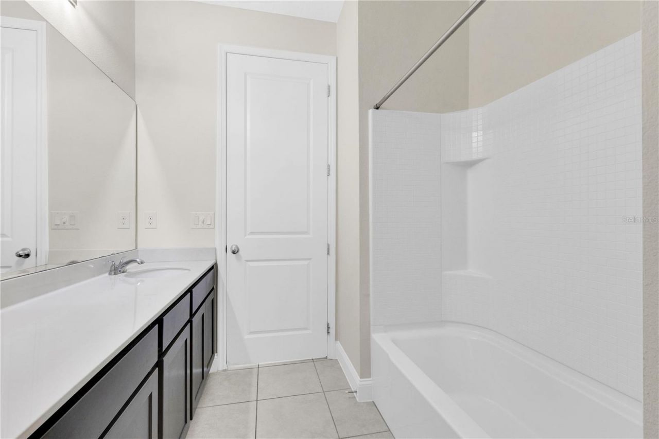 5631 Western Sun Drive , Saint Cloud, FL 34771 Photo