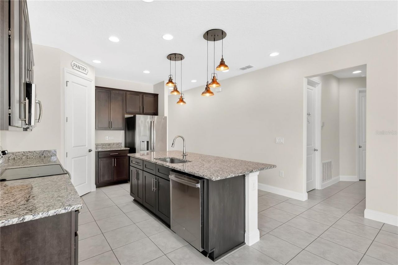 5631 Western Sun Drive , Saint Cloud, FL 34771 Photo