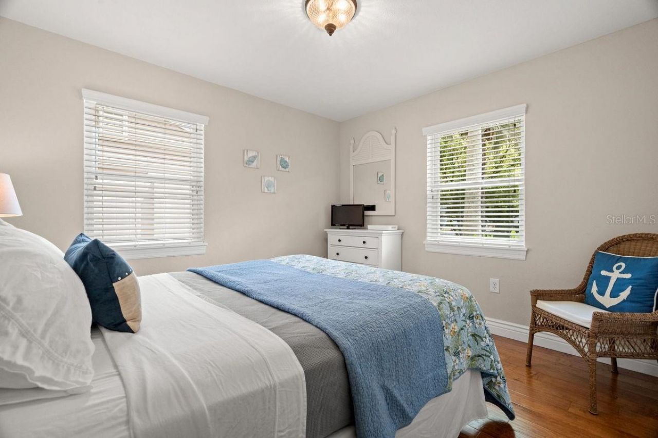 1658 Douglas Avenue , Dunedin, FL 34698 Photo