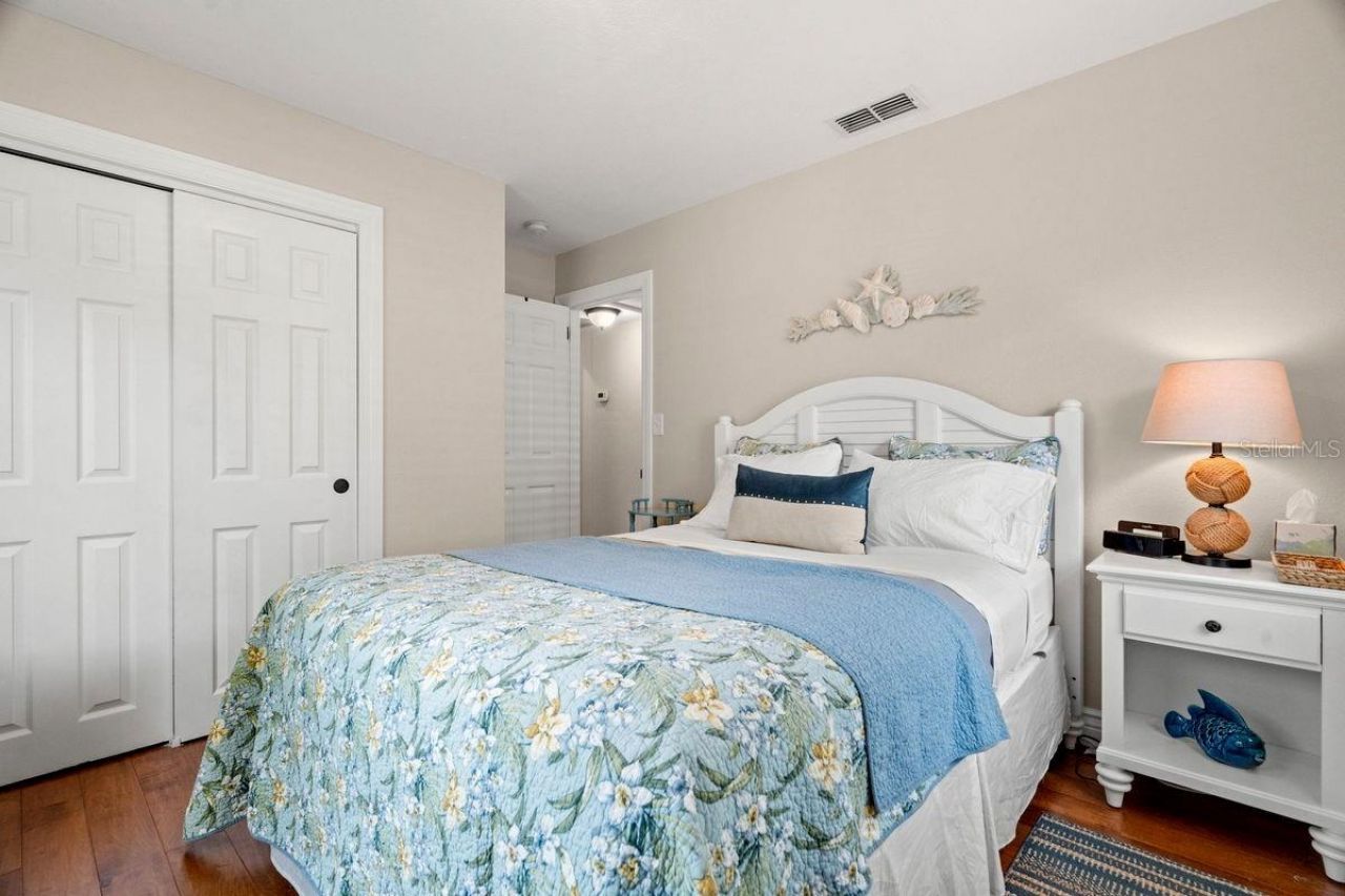1658 Douglas Avenue , Dunedin, FL 34698 Photo