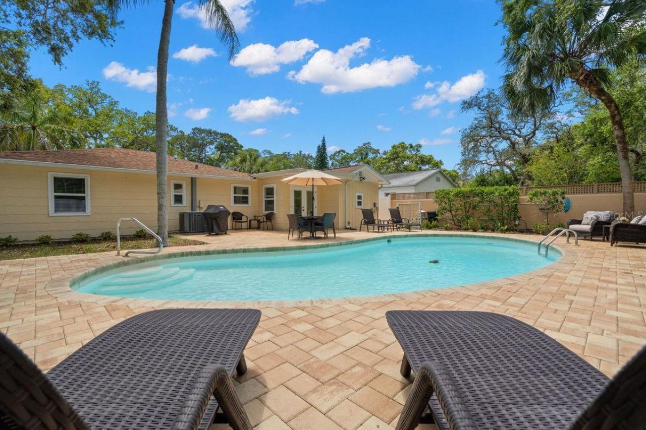 1658 Douglas Avenue , Dunedin, FL 34698 Photo