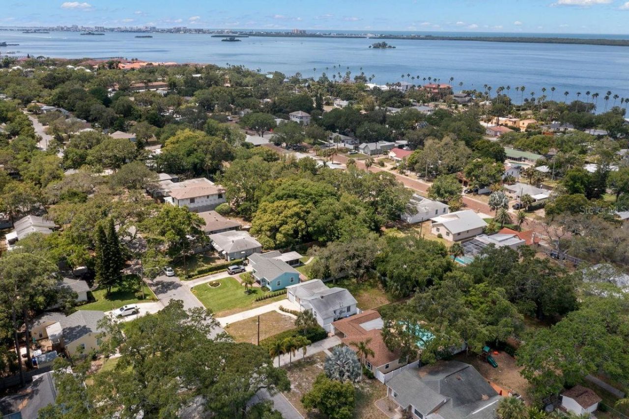 1658 Douglas Avenue , Dunedin, FL 34698 Photo