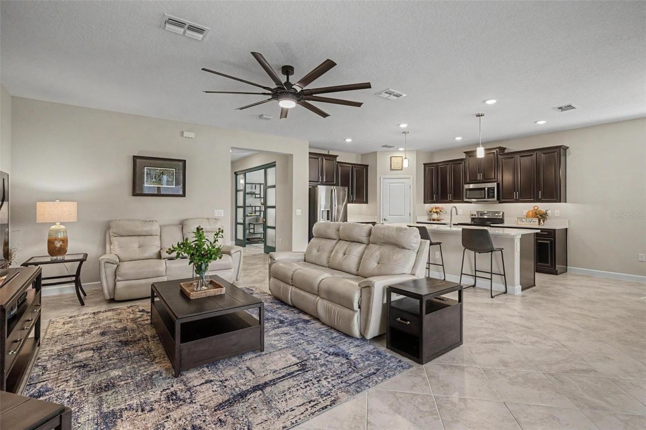 31609 Cannon Rush Drive, San Antonio, FL 33576 Photo