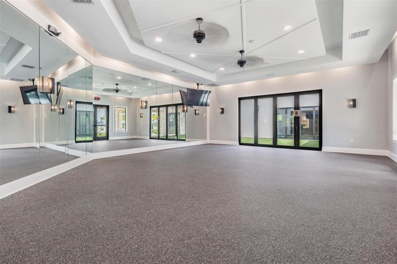 31609 Cannon Rush Drive, San Antonio, FL 33576 Photo
