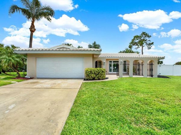 14560 PASSAGE WAY , SEMINOLE, FL 33776