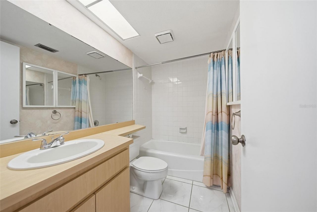 12008 Nicklaus Circle, Tampa, FL 33624 Photo