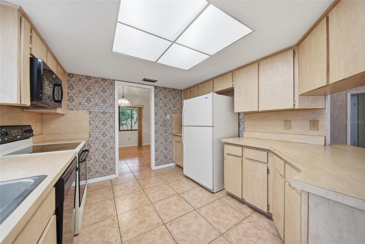 12008 Nicklaus Circle, Tampa, FL 33624 Photo