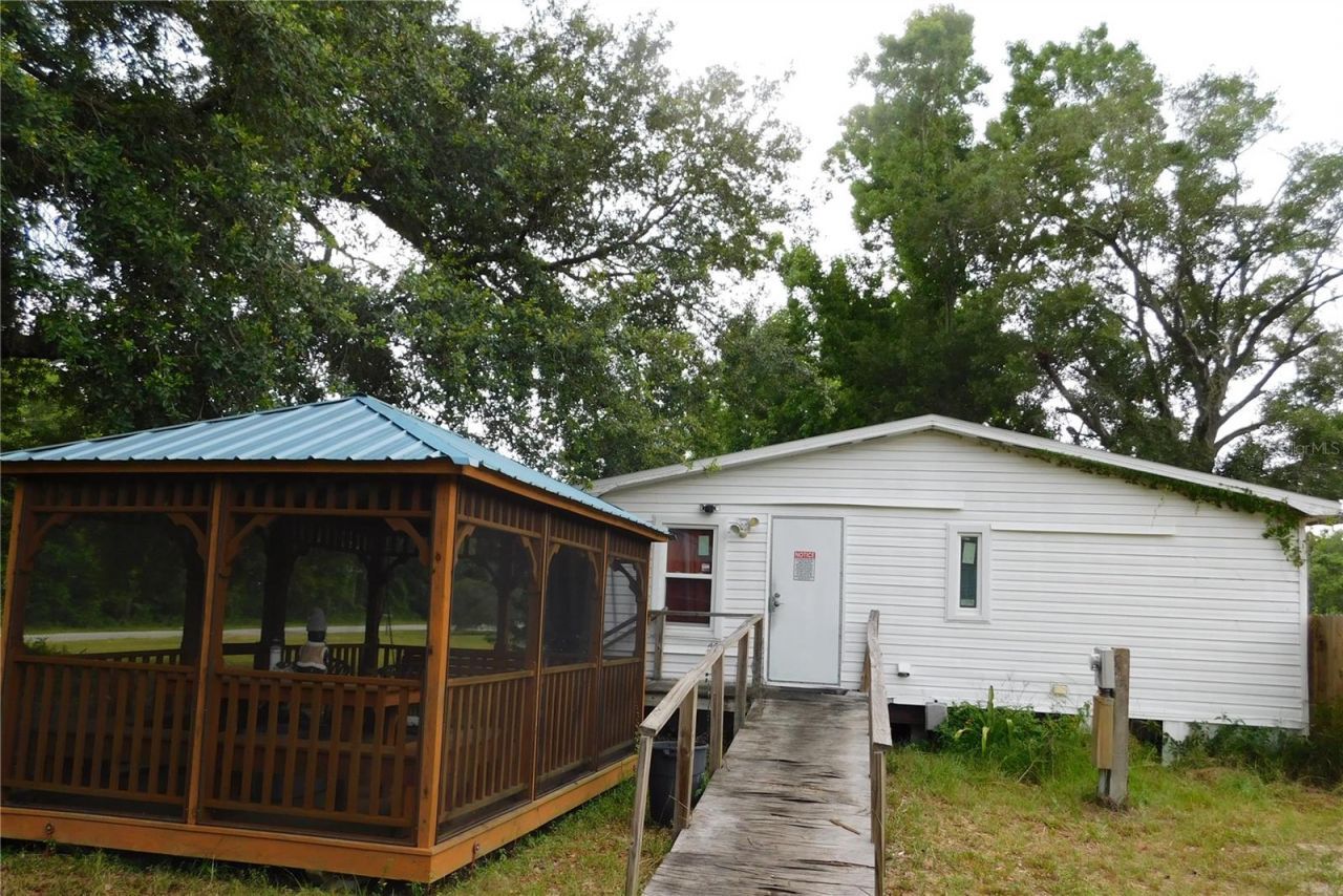 30501 Clearview Drive , Wesley Chapel, FL 33545 Photo