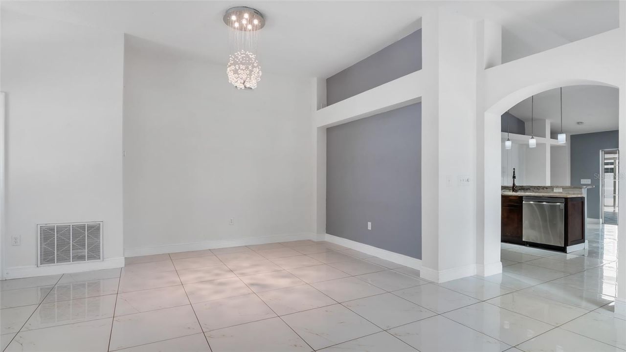 10536 Salisbury Street , Riverview, FL 33569 Photo