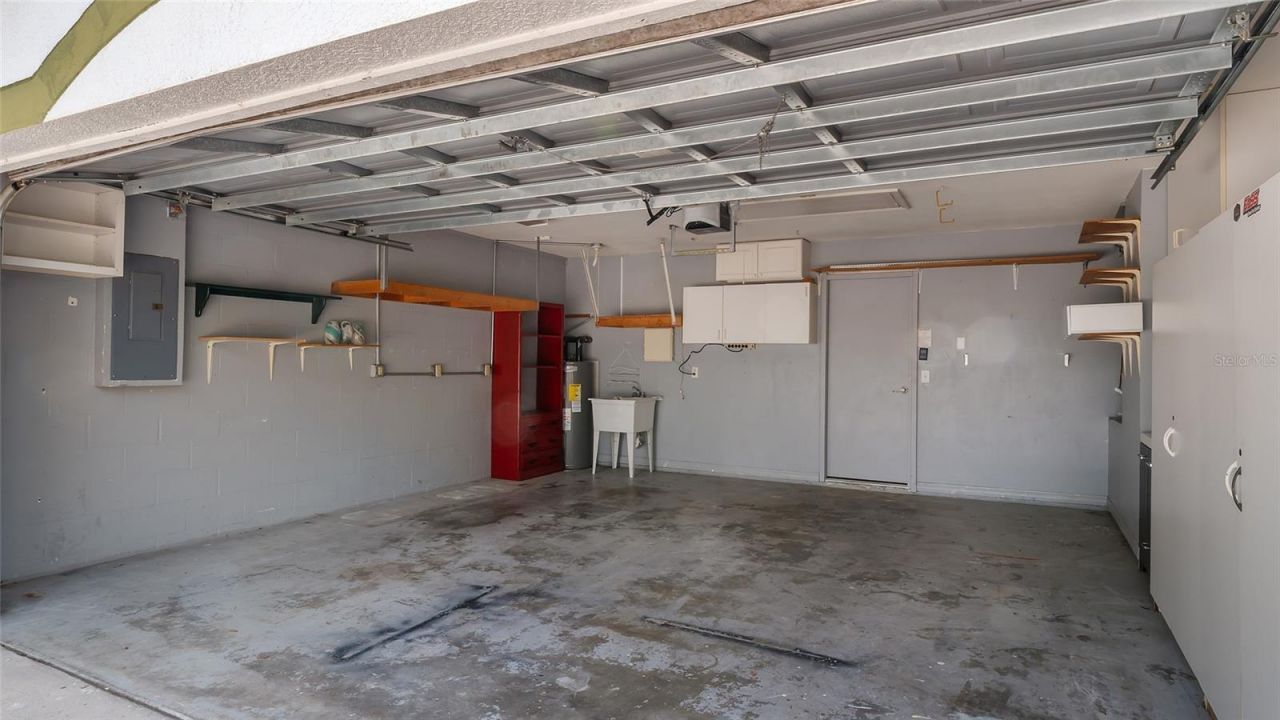 10536 Salisbury Street , Riverview, FL 33569 Photo