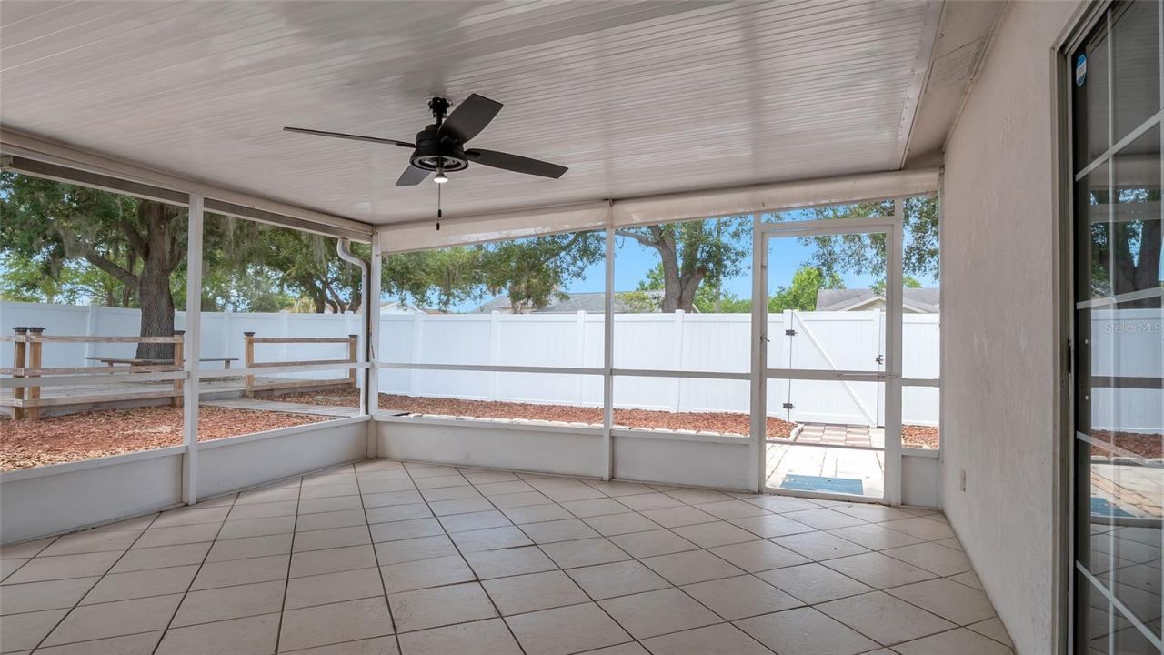 10536 Salisbury Street , Riverview, FL 33569 Photo