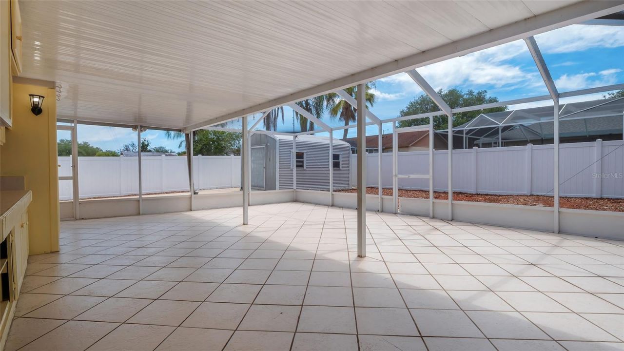 10536 Salisbury Street , Riverview, FL 33569 Photo