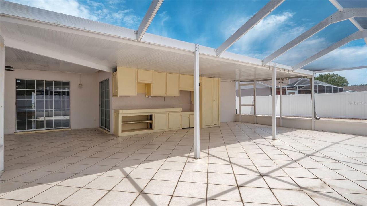 10536 Salisbury Street , Riverview, FL 33569 Photo