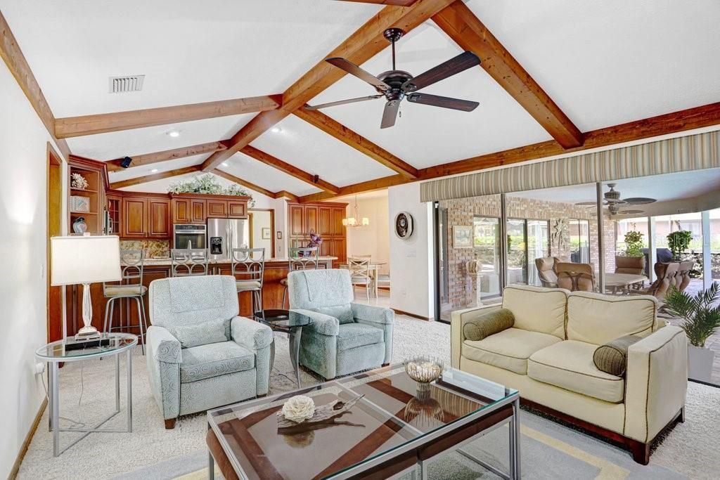 2809 Fairway View Drive , Valrico, FL 33596 Photo