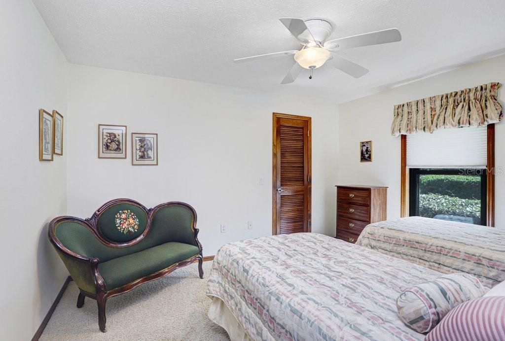 2809 Fairway View Drive , Valrico, FL 33596 Photo