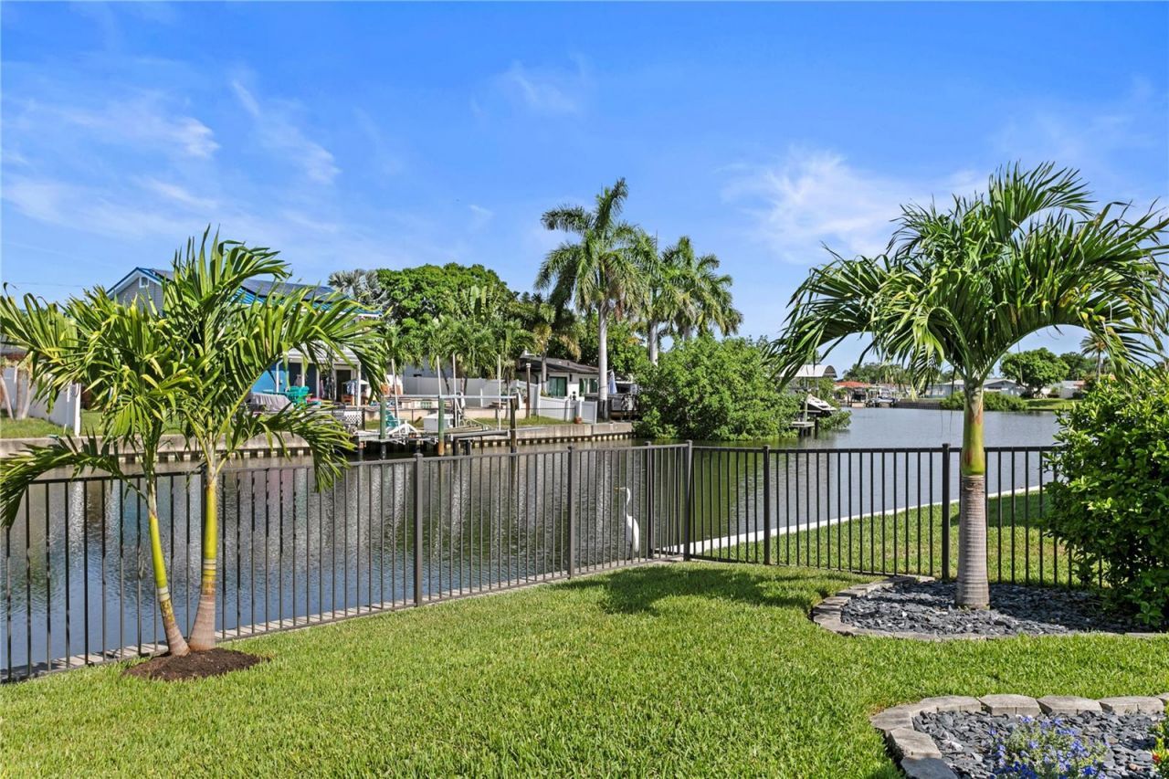 4152 13th Lane Ne, Saint Petersburg, FL 33703 Photo