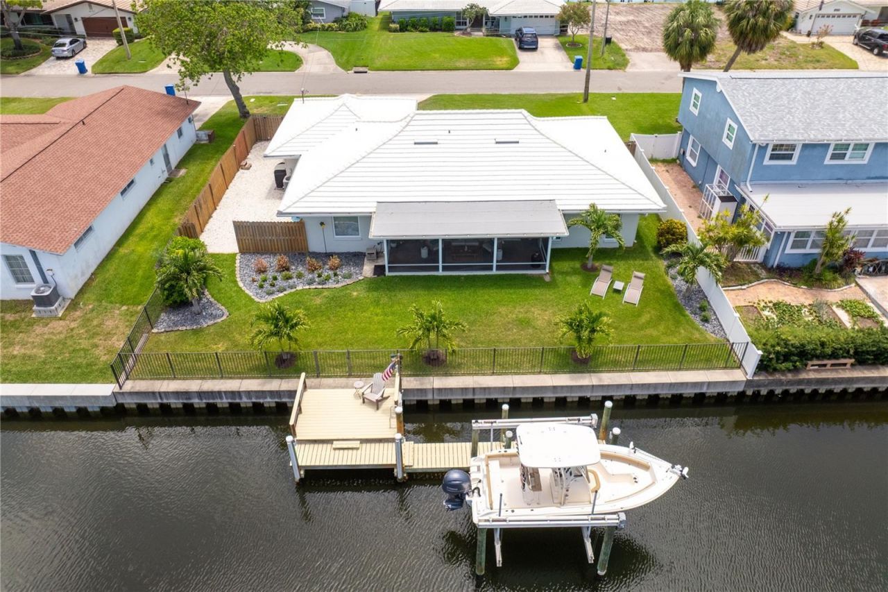 4152 13th Lane Ne, Saint Petersburg, FL 33703 Photo
