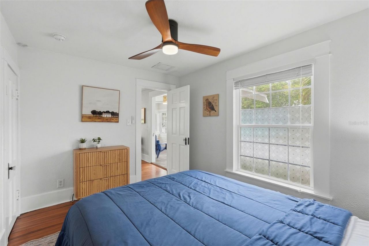 608 Kirkwood Terrace N, Saint Petersburg, FL 33701 Photo