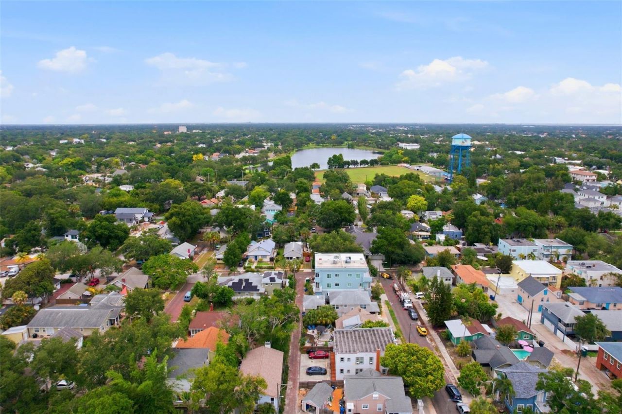 608 Kirkwood Terrace N, Saint Petersburg, FL 33701 Photo