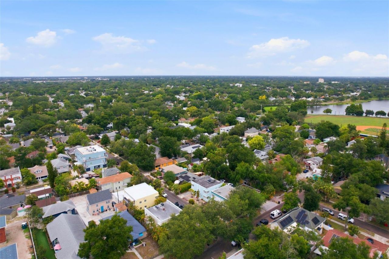 608 Kirkwood Terrace N, Saint Petersburg, FL 33701 Photo