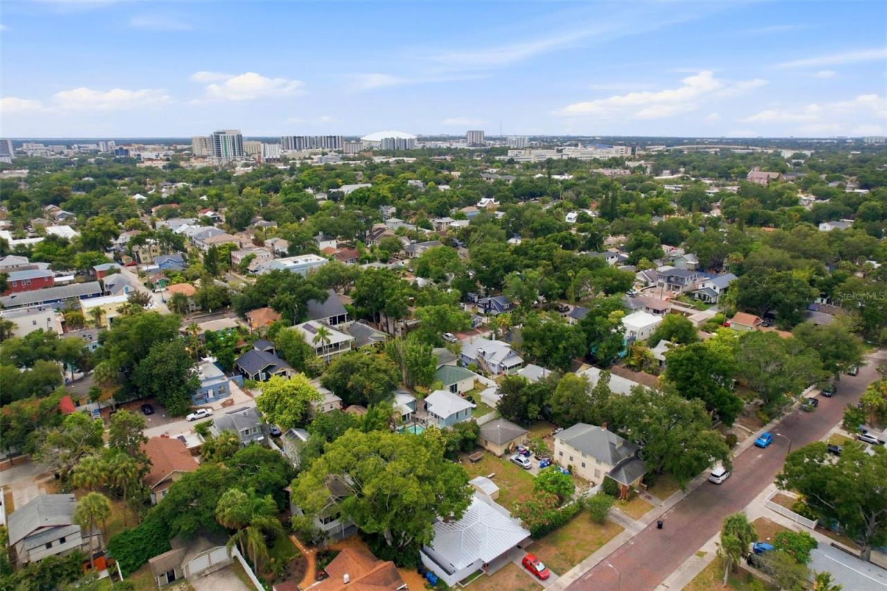 608 Kirkwood Terrace N, Saint Petersburg, FL 33701 Photo