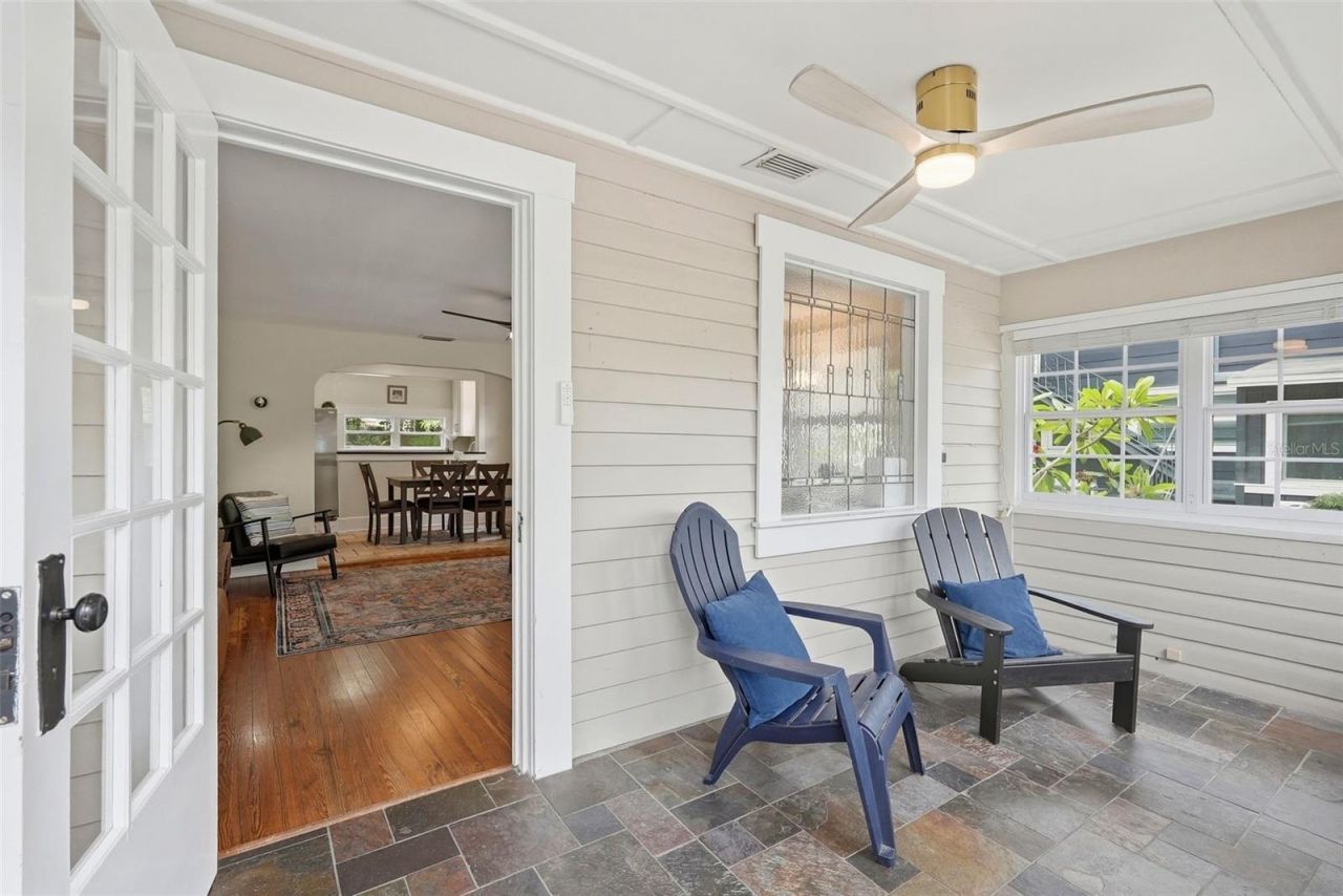 608 Kirkwood Terrace N, Saint Petersburg, FL 33701 Photo