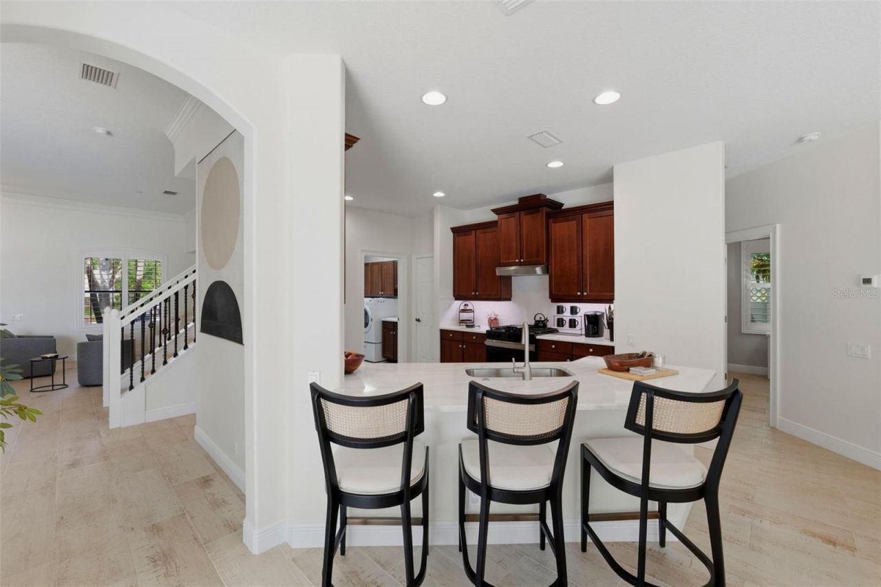 2691 Lakebreeze Lane S, Clearwater, FL 33759 Photo