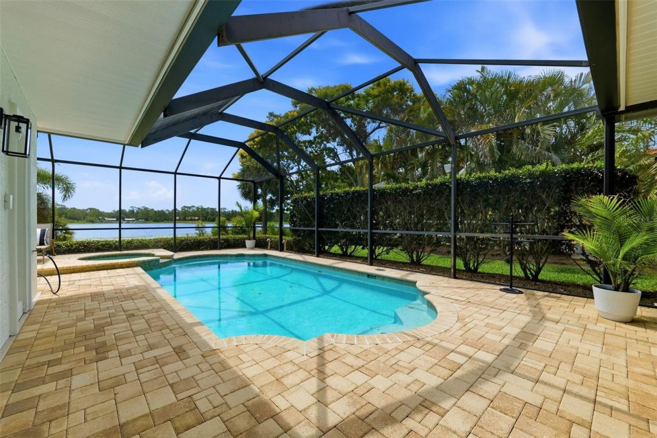 2691 Lakebreeze Lane S, Clearwater, FL 33759 Photo