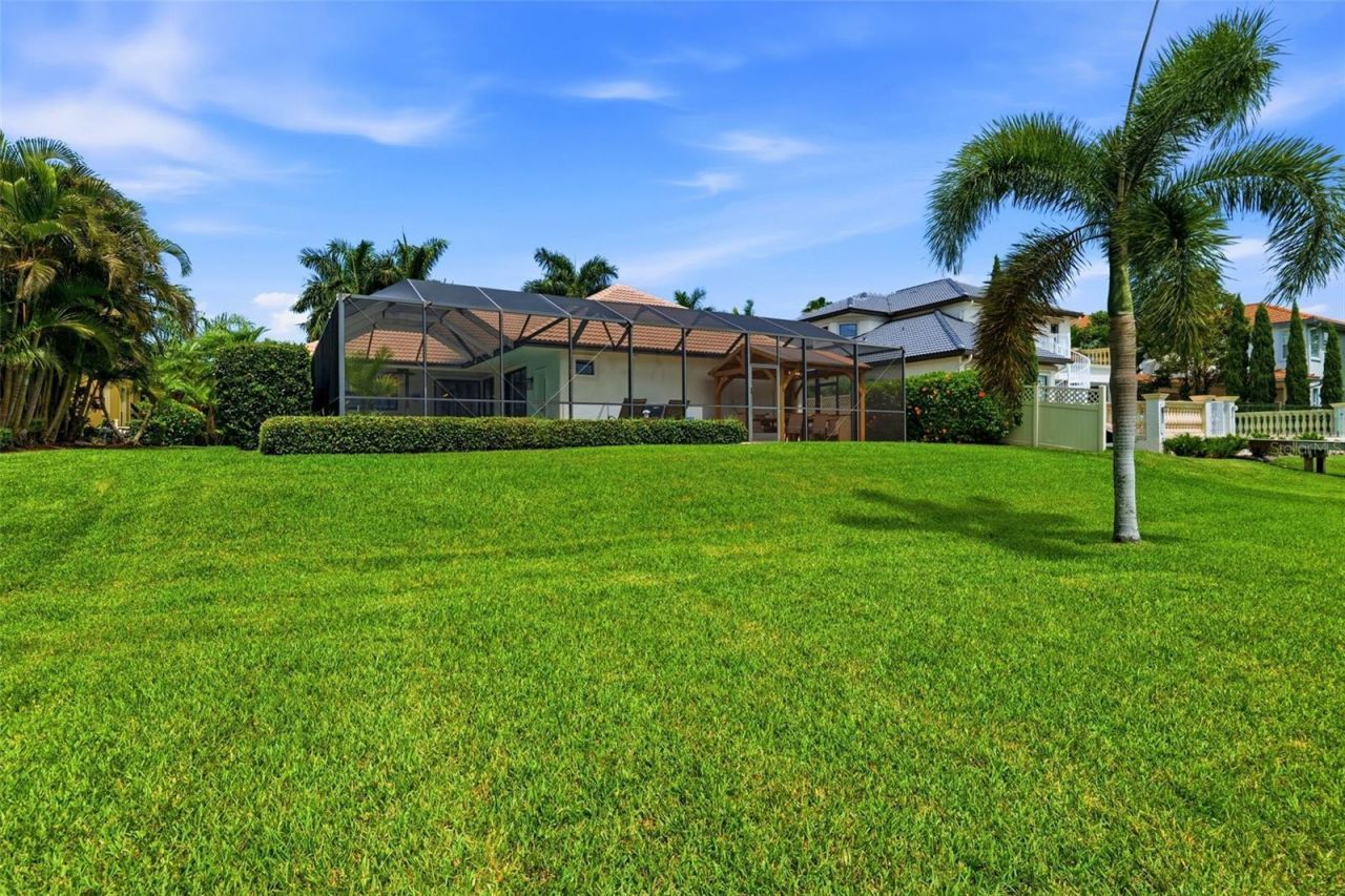 2691 Lakebreeze Lane S, Clearwater, FL 33759 Photo