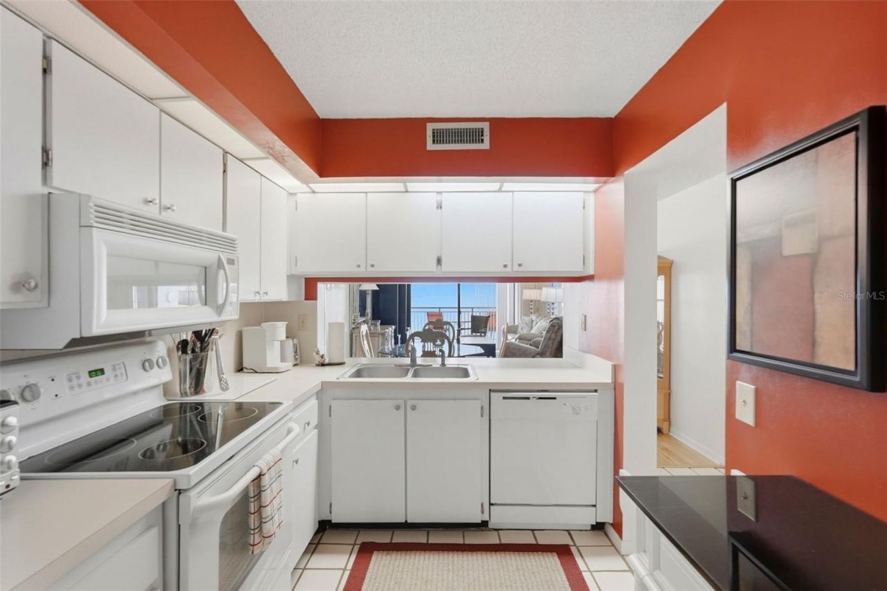 6372 Palma Del Mar Boulevard S, Unit 207, Saint Petersburg, FL 33715 Photo