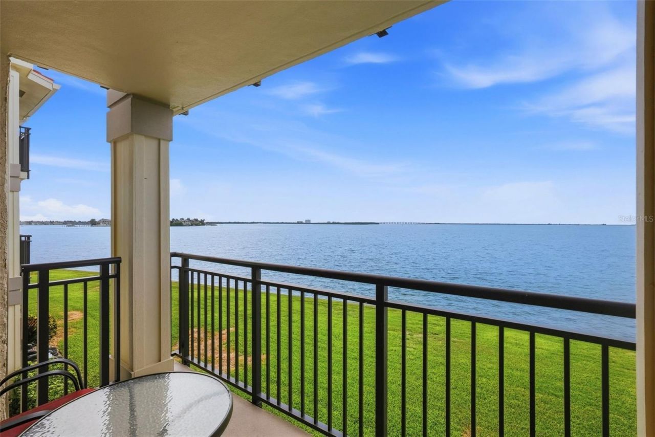 6372 Palma Del Mar Boulevard S, Unit 207, Saint Petersburg, FL 33715 Photo