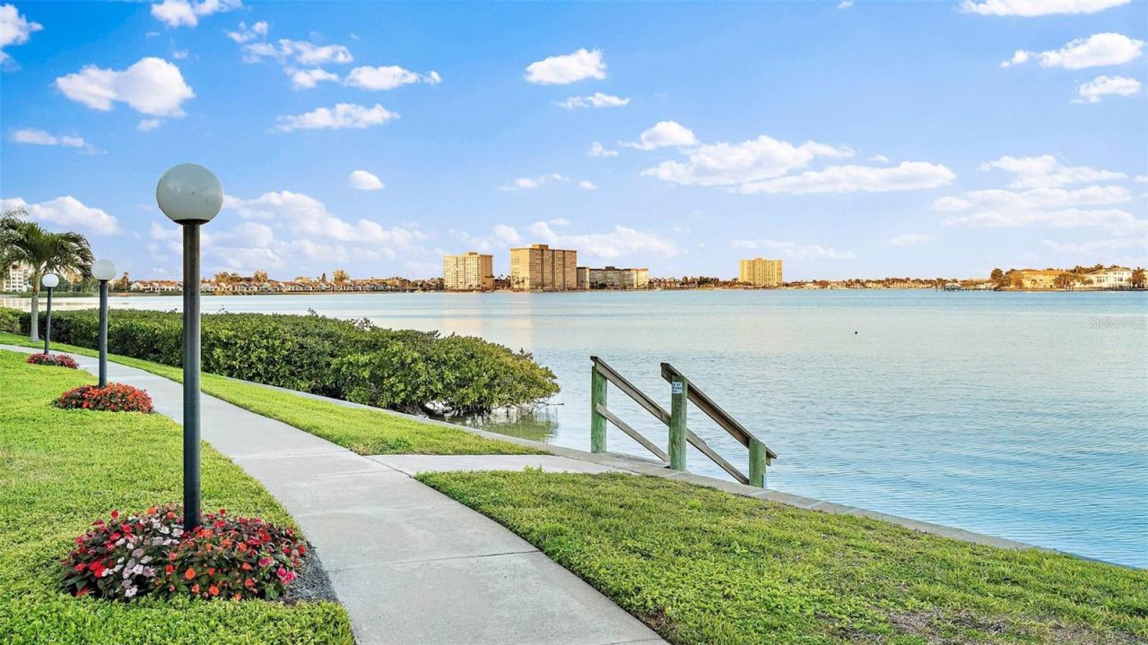 6372 Palma Del Mar Boulevard S, Unit 207, Saint Petersburg, FL 33715 Photo