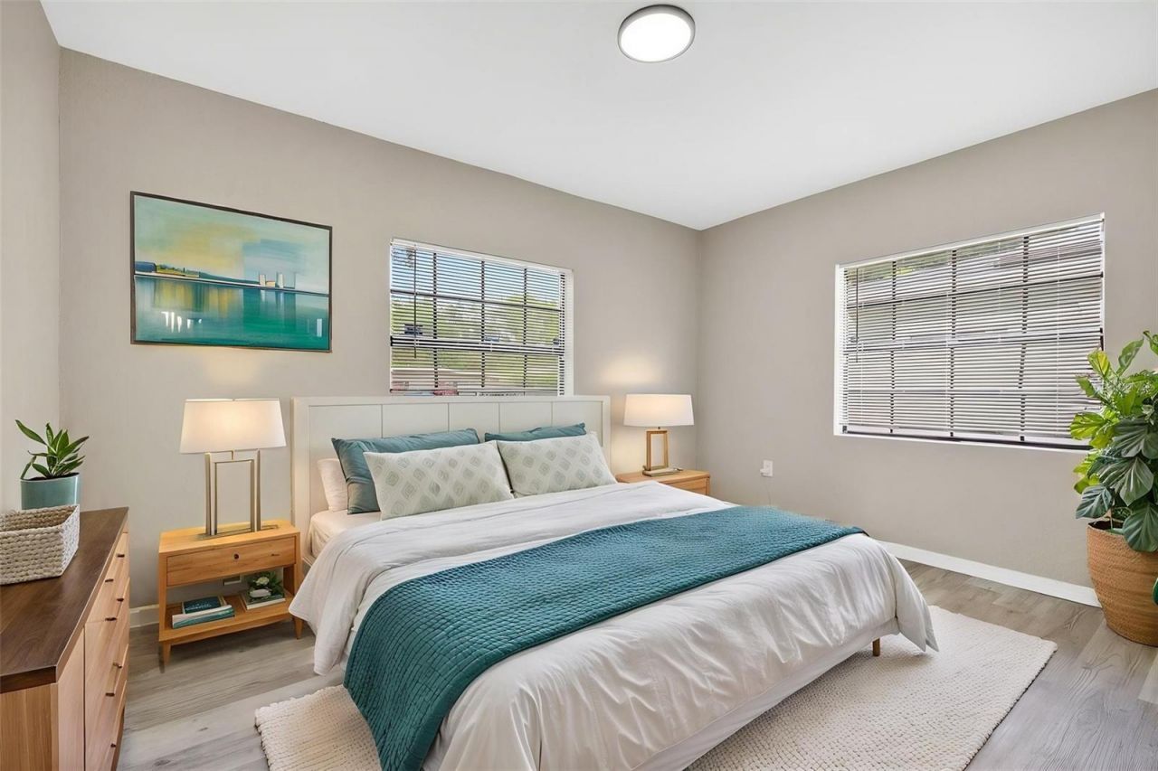 1601 E Paris Street , Tampa, FL 33610 Photo