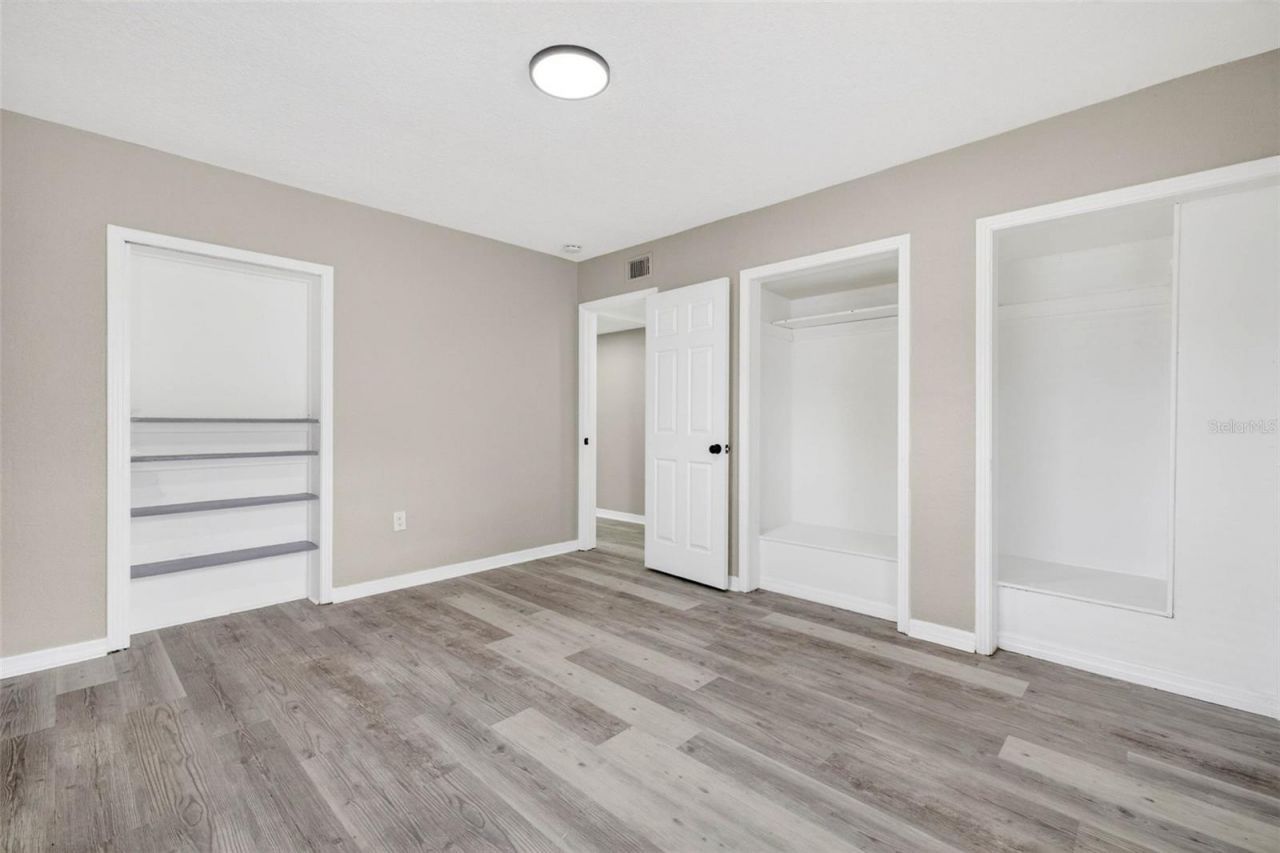 1601 E Paris Street , Tampa, FL 33610 Photo