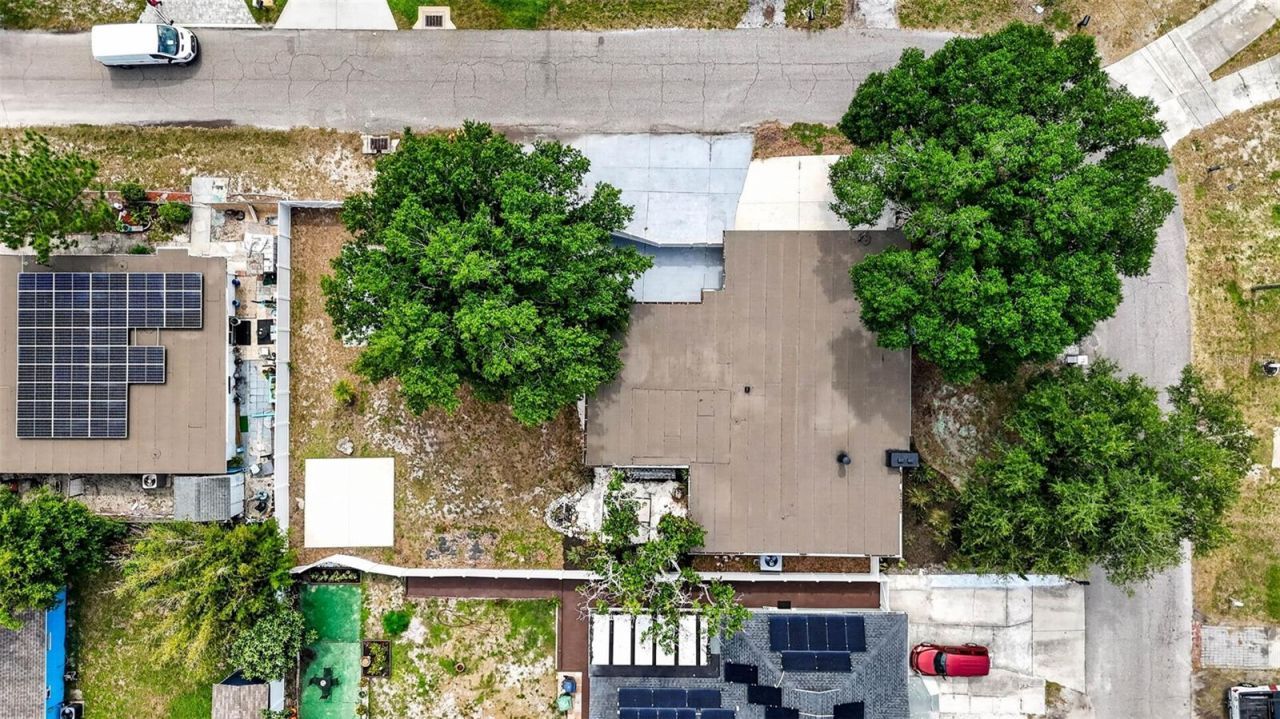 1601 E Paris Street , Tampa, FL 33610 Photo