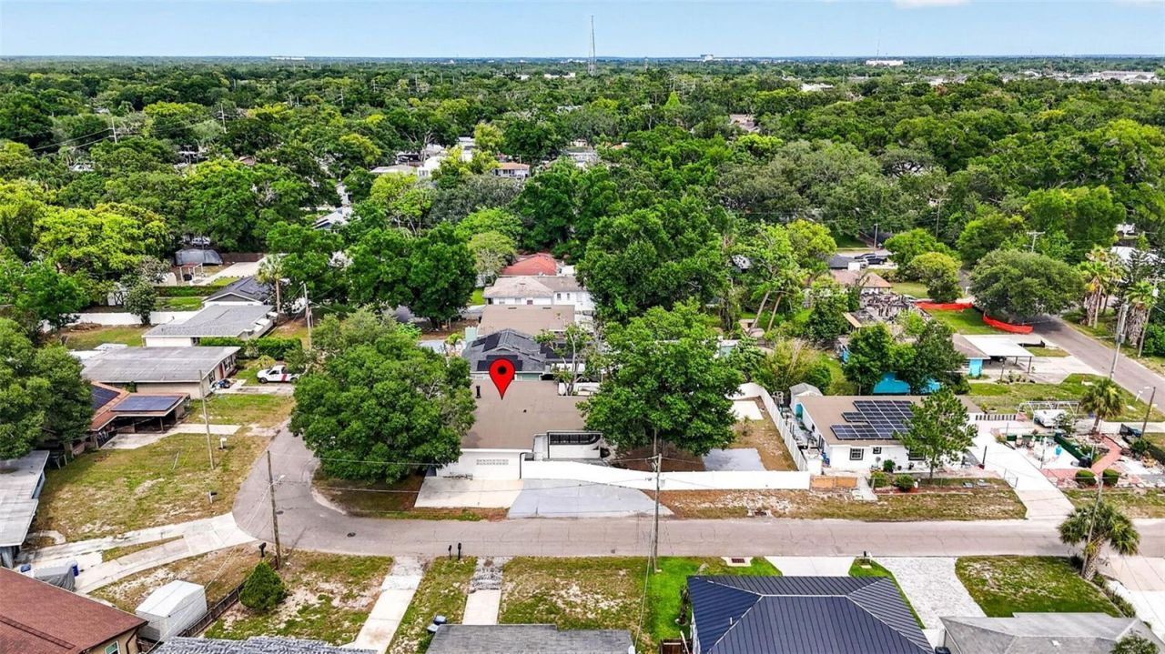 1601 E Paris Street , Tampa, FL 33610 Photo
