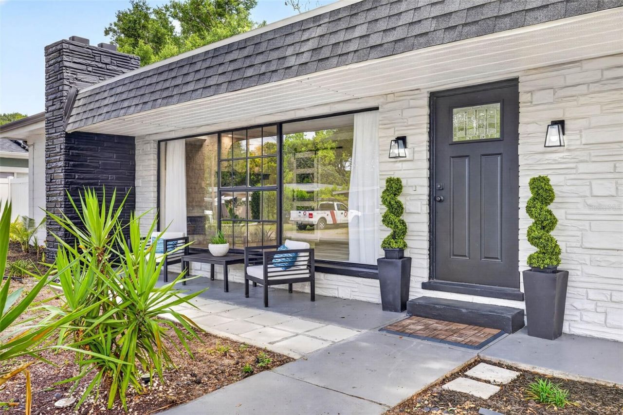 1601 E Paris Street , Tampa, FL 33610 Photo