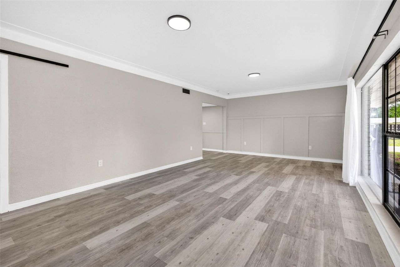 1601 E Paris Street , Tampa, FL 33610 Photo