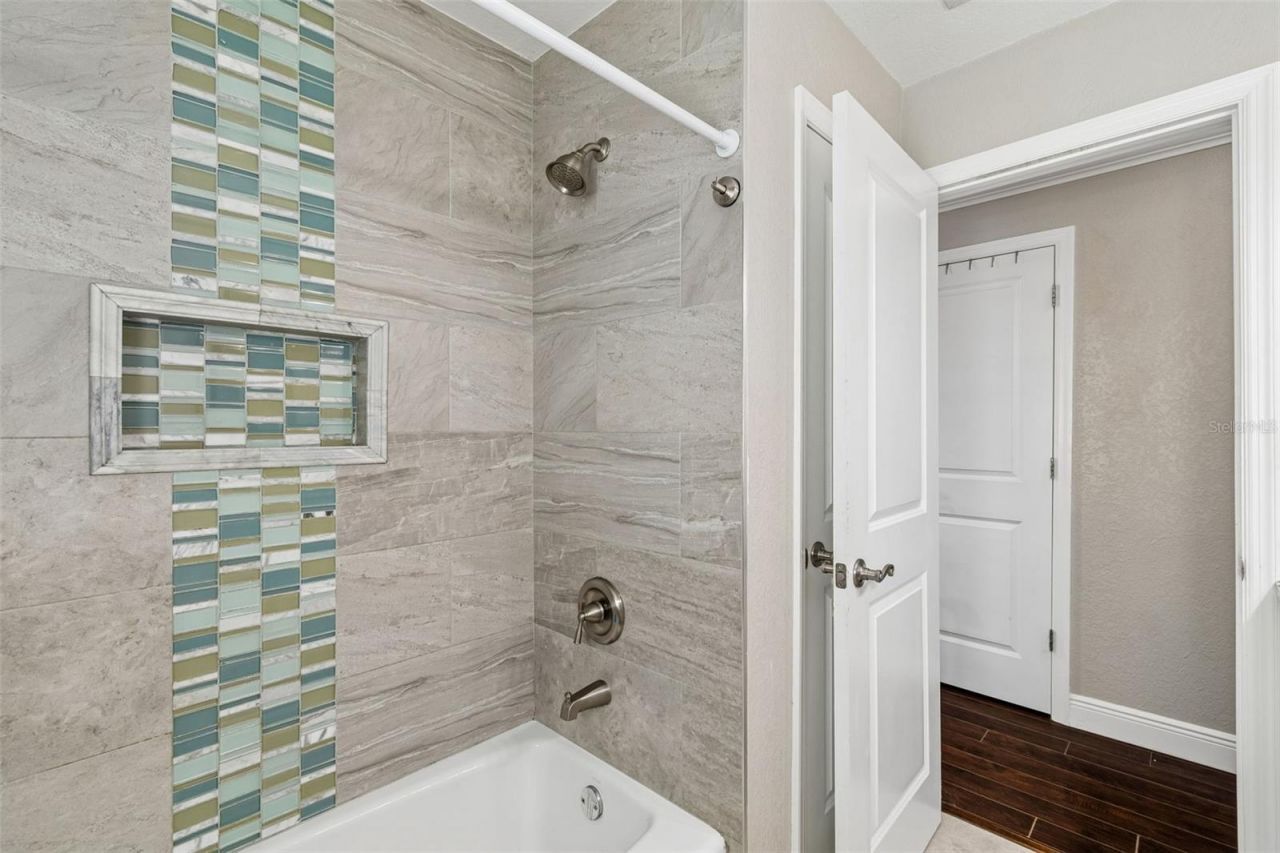 12417 N Rome Avenue , Tampa, FL 33612 Photo