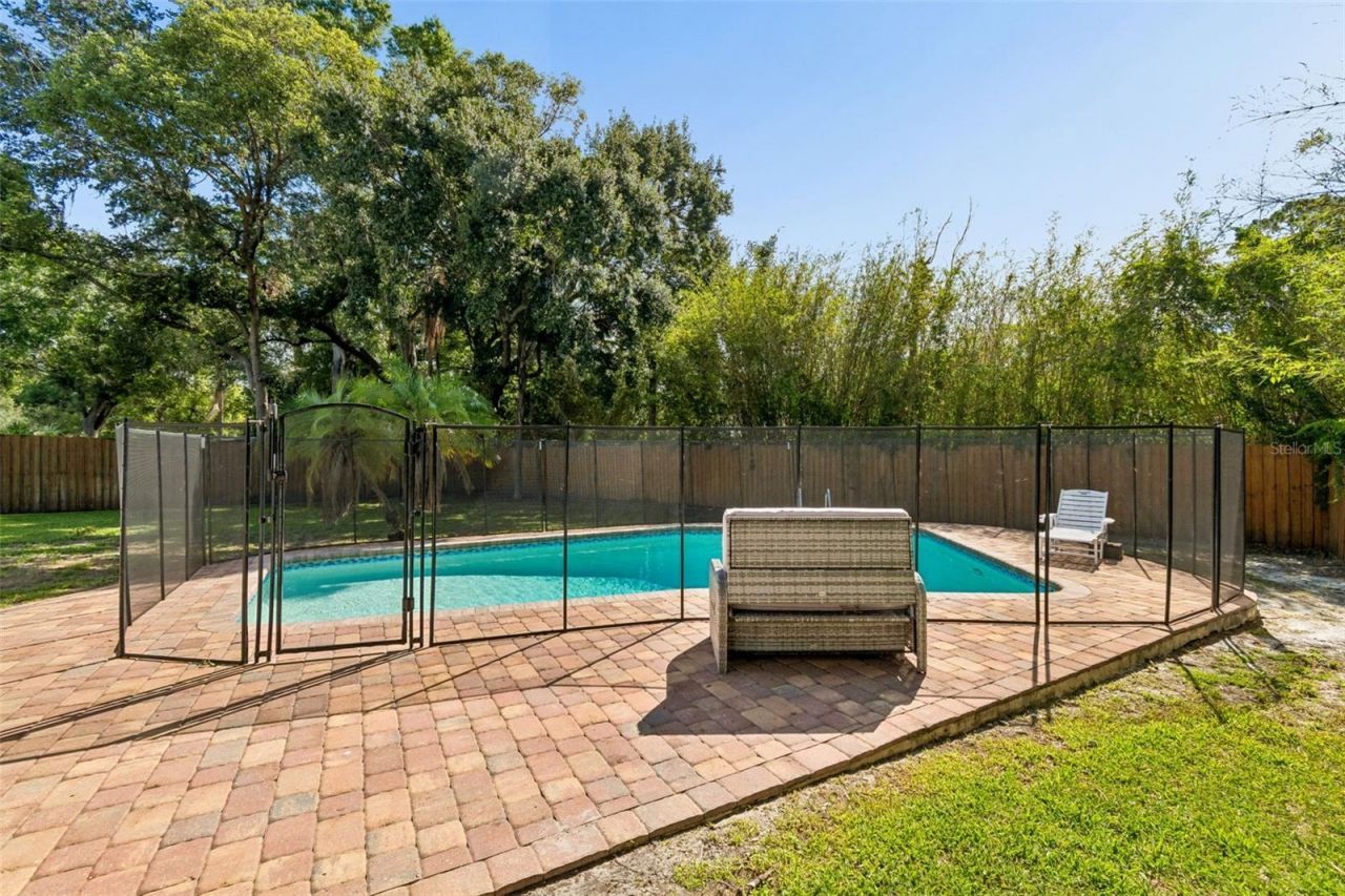 12417 N Rome Avenue , Tampa, FL 33612 Photo