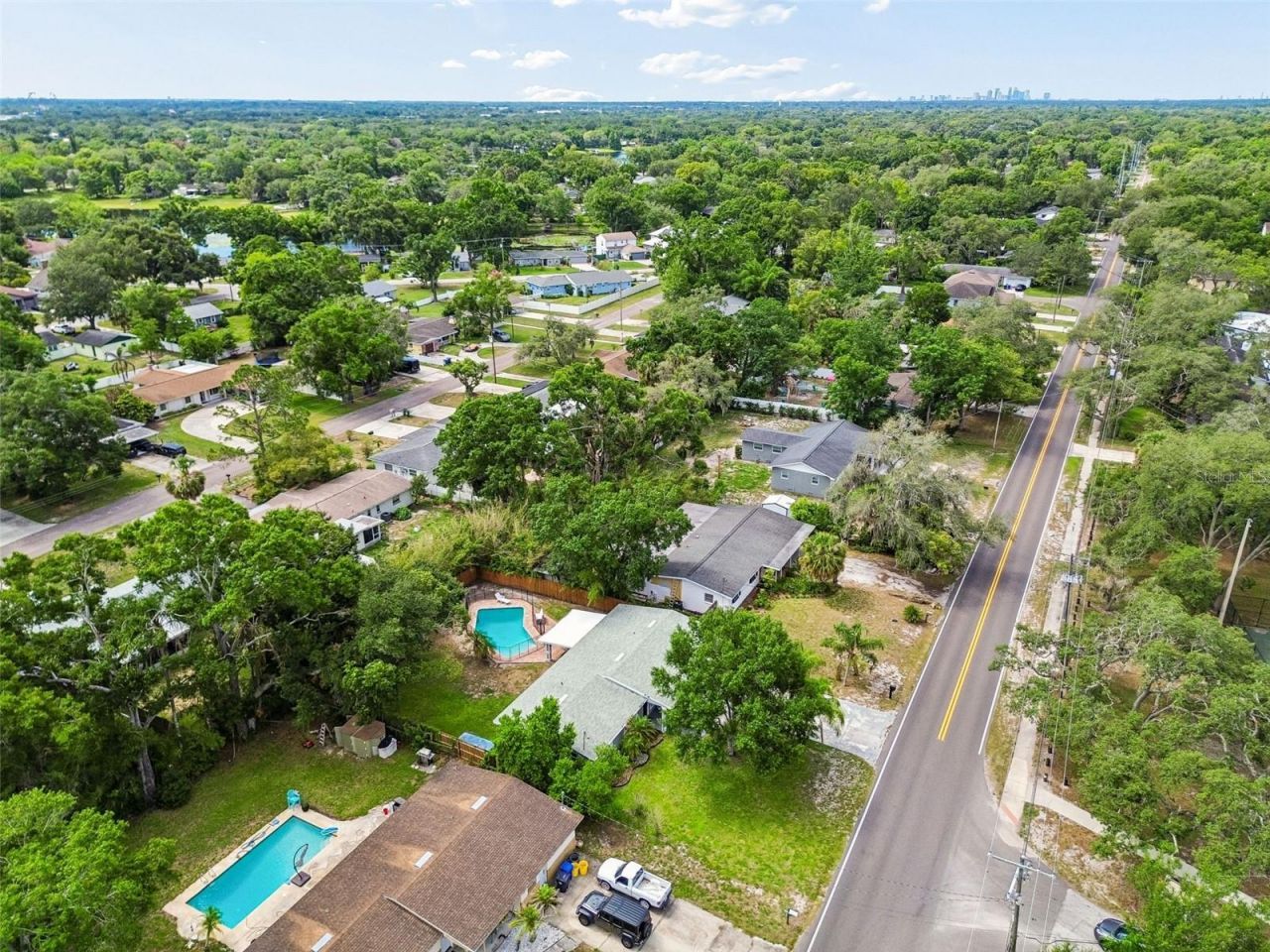 12417 N Rome Avenue , Tampa, FL 33612 Photo