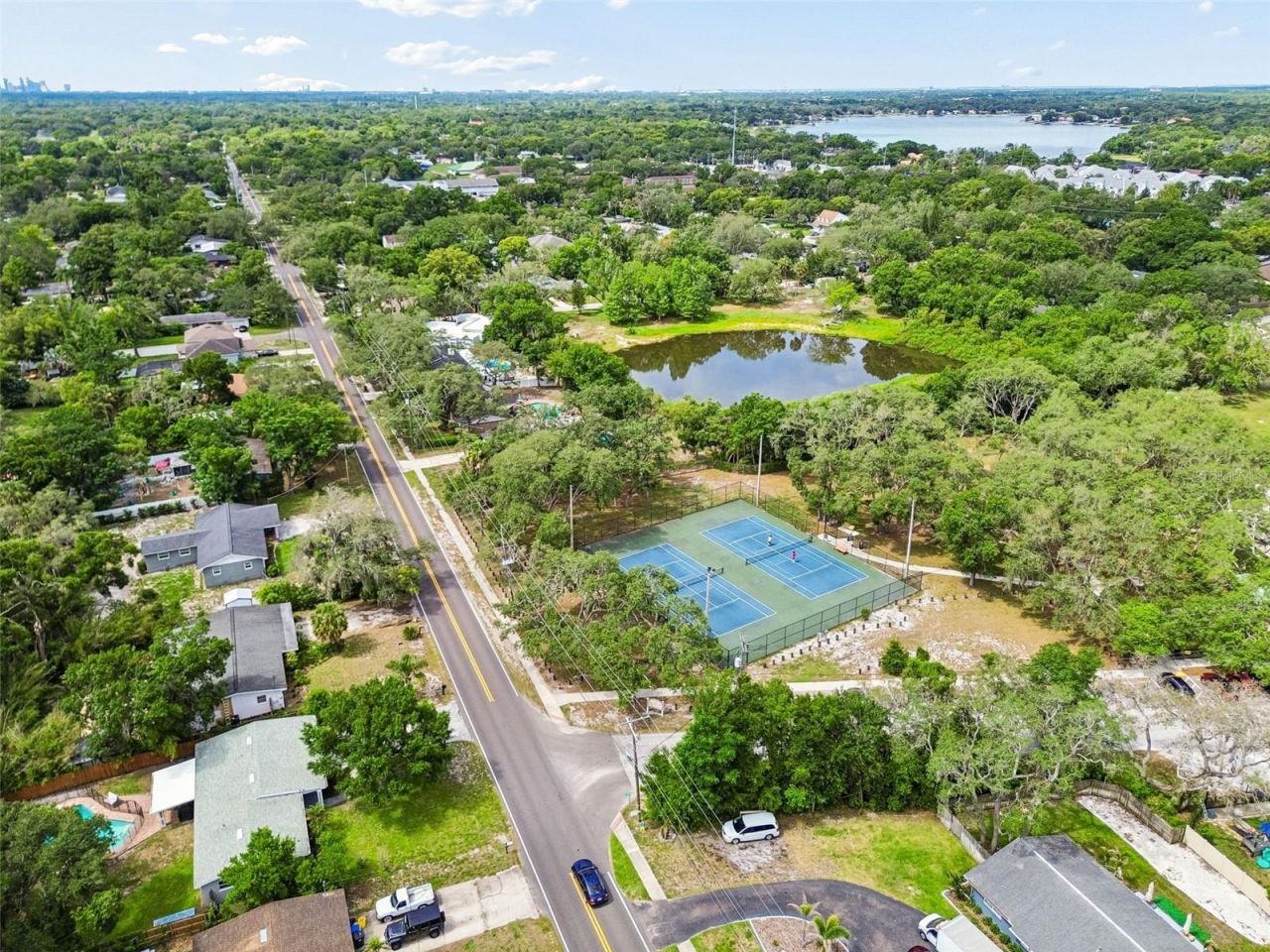 12417 N Rome Avenue , Tampa, FL 33612 Photo