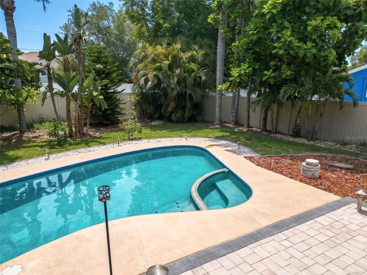 1613 St Catherine Drive E, Dunedin, FL 34698 Photo