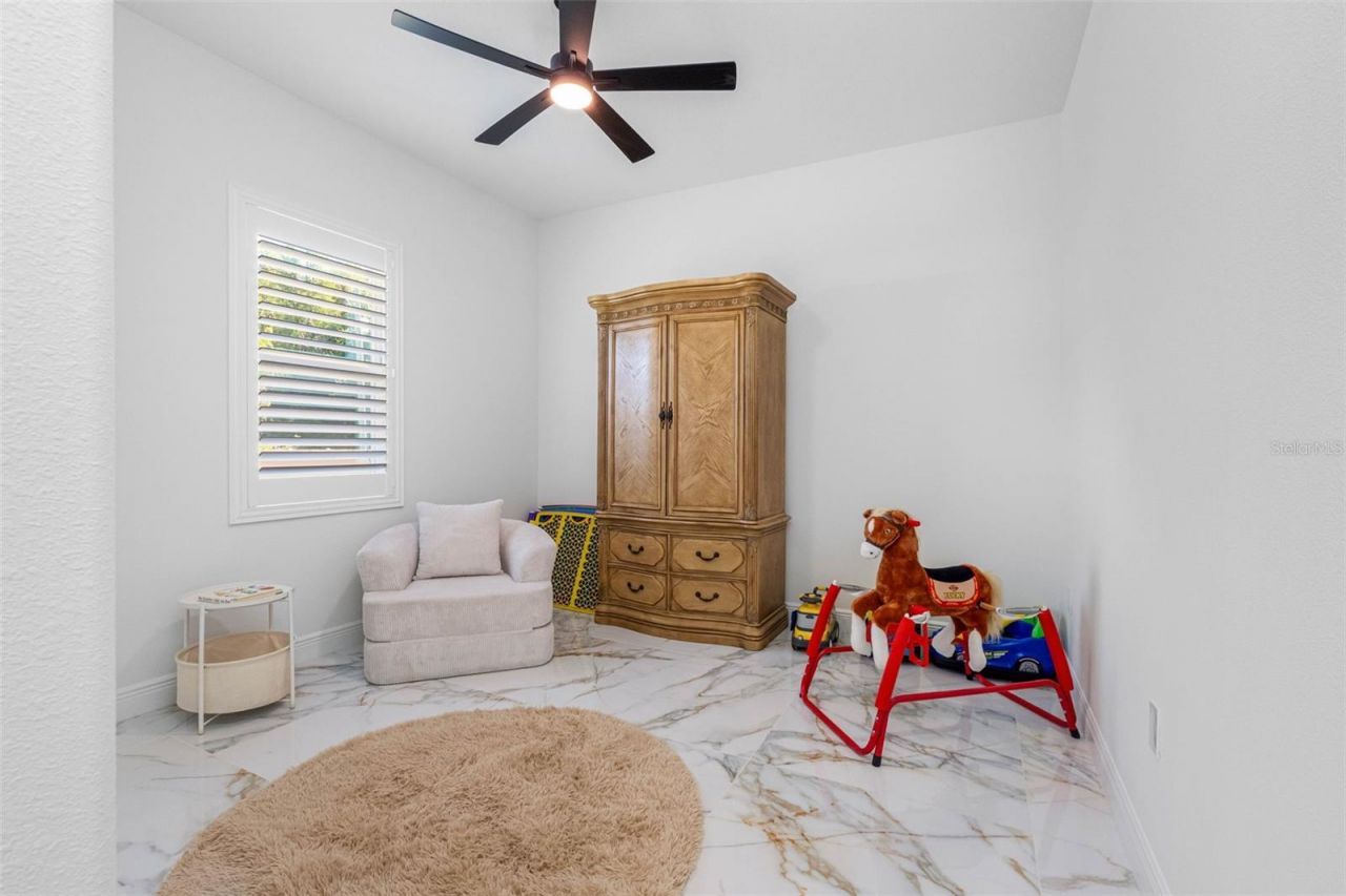 17117 Lakeshore Road, Lutz, FL 33558 Photo