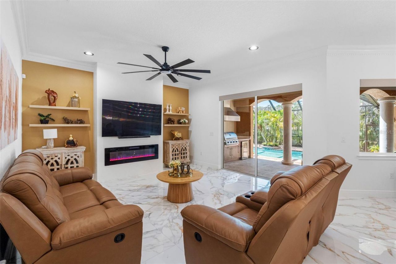 17117 Lakeshore Road, Lutz, FL 33558 Photo