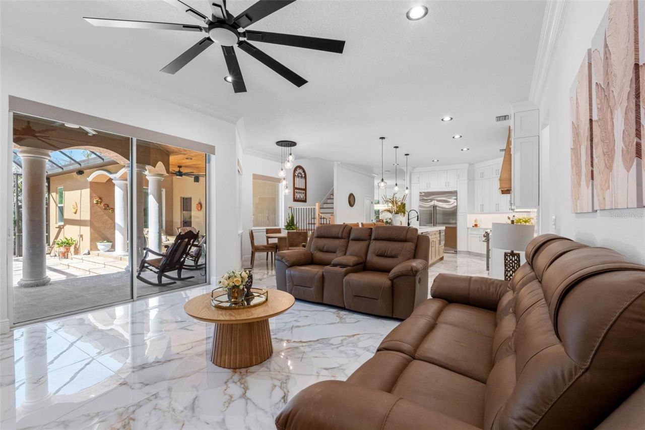 17117 Lakeshore Road, Lutz, FL 33558 Photo